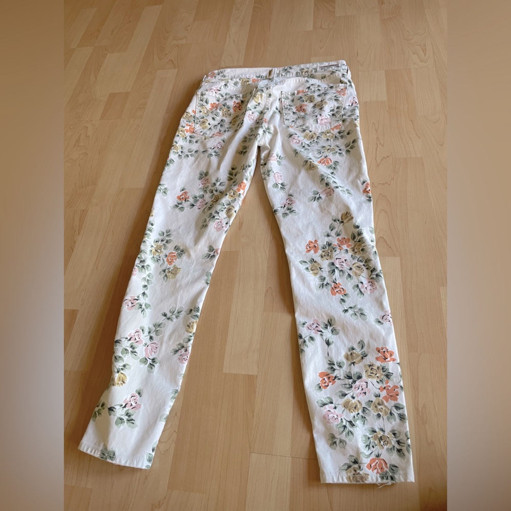 Floral Print White Women's Skinny Jeans